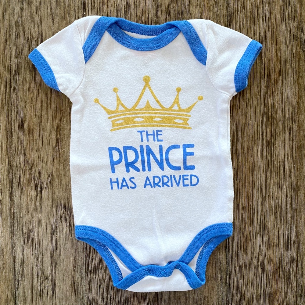 4/$10 Baby Boy onesie bodysuit 3-6 months